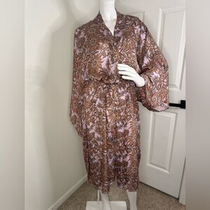 Rue de Seine Floral Kimono Robe One Size. H10